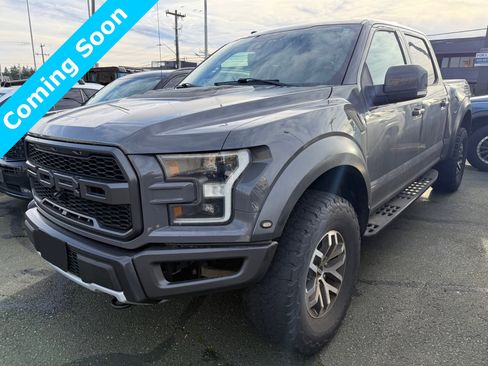 Used 2018 Ford F150 Raptor w/ Equipment Group 802A Luxury image 3