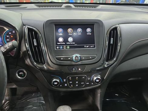 Used 2022 Chevrolet Equinox RS image 21