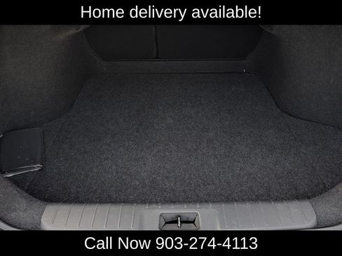 Used 2025 Nissan Sentra SV FWD image 29