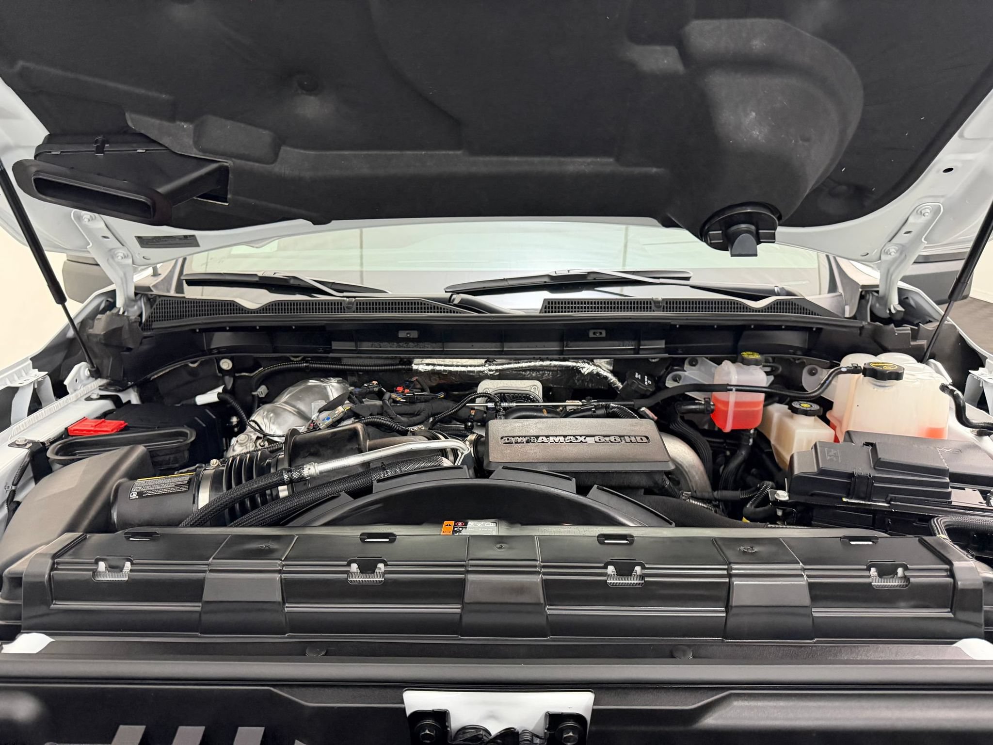 Used 2025 GMC Sierra 3500 AT4 w/ AT4 Premium Plus Package AWD/4WD image 35