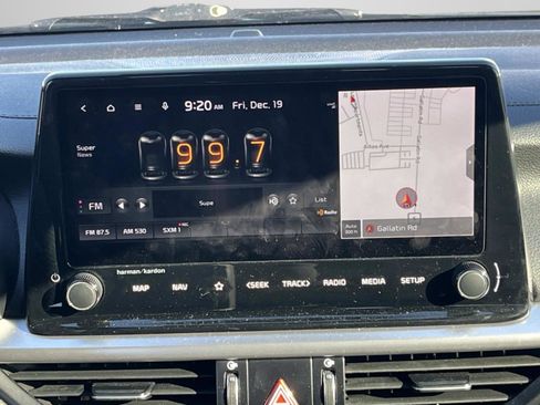 Used 2022 Kia Forte GT-Line w/ GT-Line Premium Package image 14