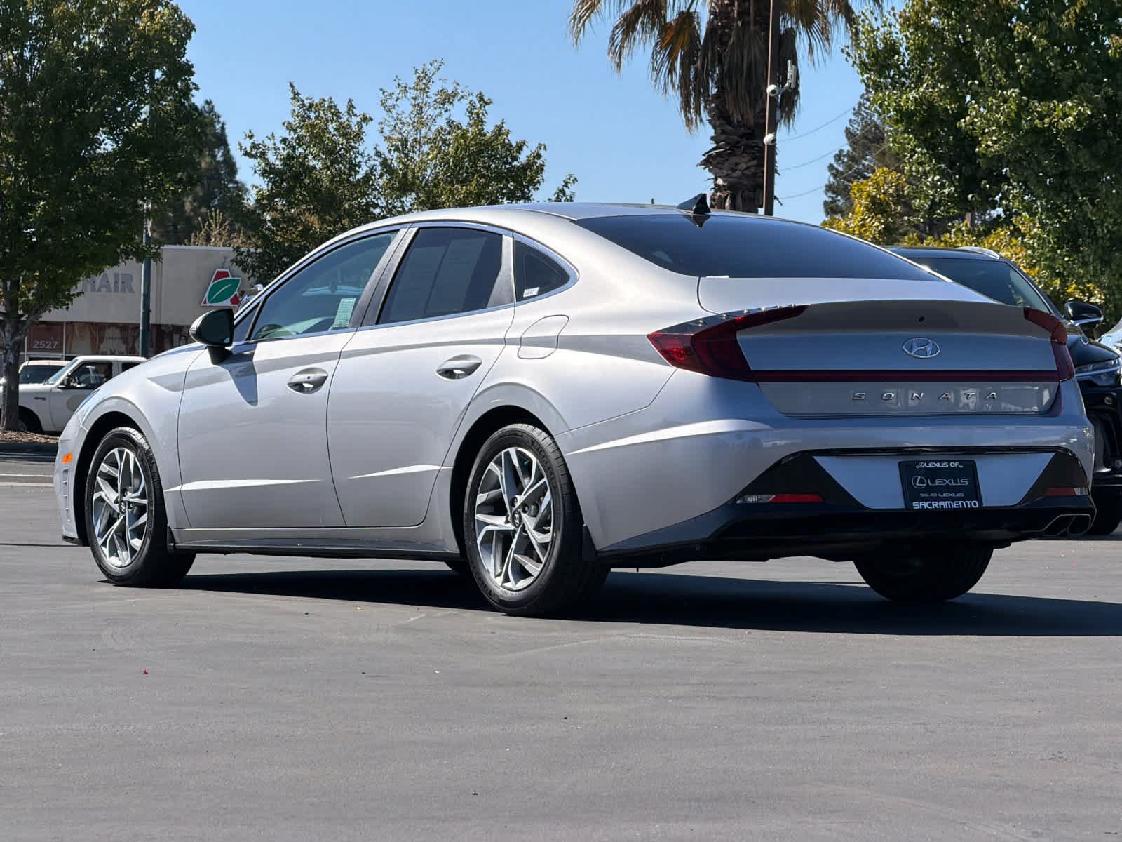 Used 2023 Hyundai Sonata SEL FWD image 7