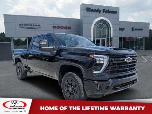 Used 2024 Chevrolet Silverado 2500 LTZ w/ LTZ Plus Package image 1