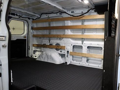 Used 2024 Ford Transit 250 Low Roof w/ Exterior Upgrade Package image 27