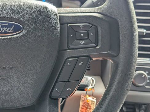 Used 2022 Ford F350 XLT w/ Black Appearance Package image 26