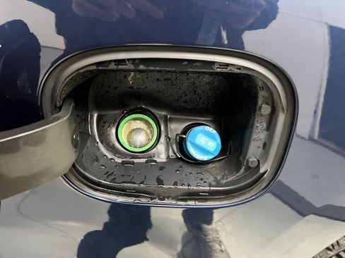 Used 2021 Chevrolet Silverado 1500 RST image 44