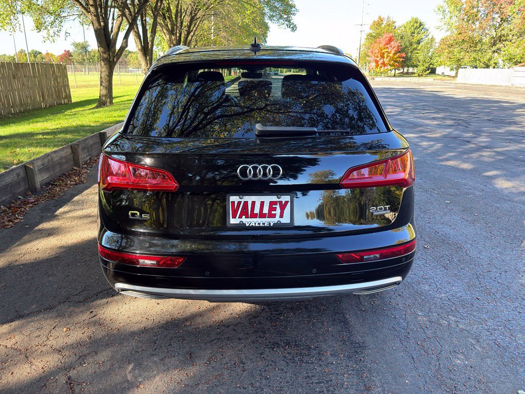 Used 2018 Audi Q5 2.0T Premium Plus w/ Premium Plus Package AWD/4WD image 17