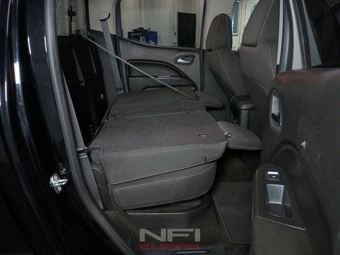 Used 2017 Chevrolet Colorado LT w/ LT Convenience Package AWD/4WD image 50
