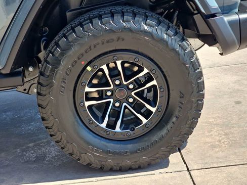 New 2026 Jeep Wrangler Unlimited Rubicon image 37