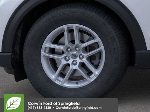 New 2026 Ford Explorer Active image 22