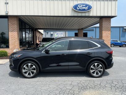 Used 2023 Ford Escape Platinum w/ Premium Technology Package