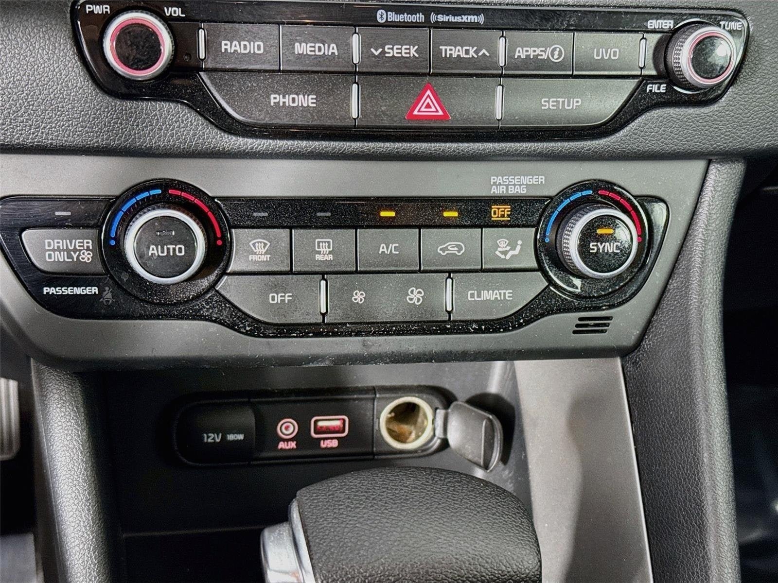 Used 2019 Kia Niro LX FWD image 16