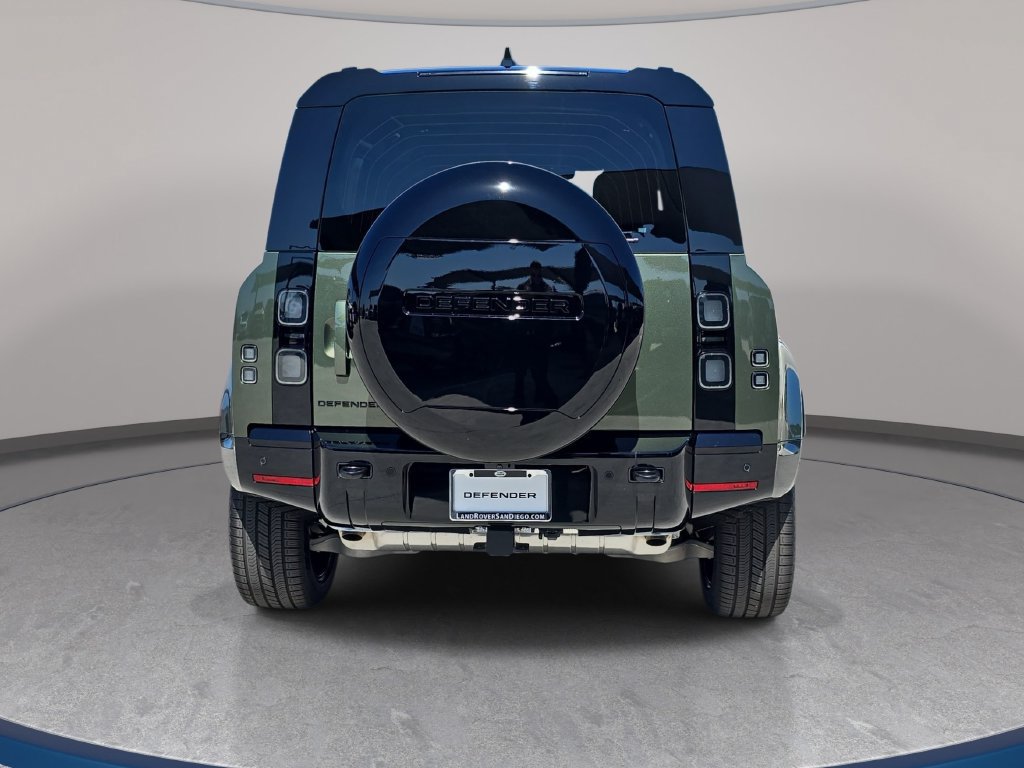 New 2026 Land Rover Defender 110 X-Dynamic SE AWD/4WD image 6