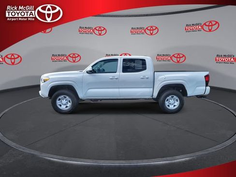 Used 2023 Toyota Tacoma SR AWD/4WD image 5