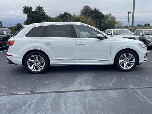 Used 2021 Audi Q7 3.0T Prestige AWD/4WD image 9
