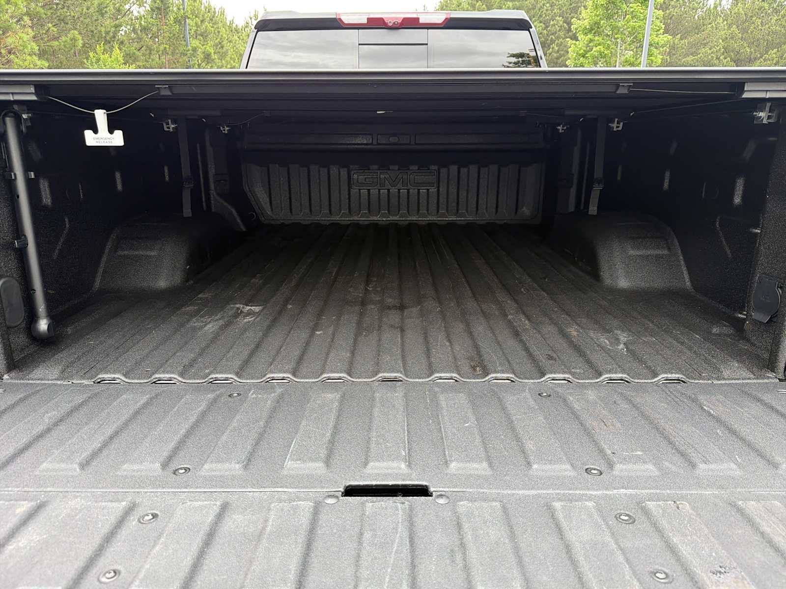 Used 2025 GMC Sierra 2500 AT4 w/ AT4 Premium Plus Package AWD/4WD image 33
