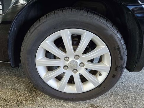 Used 2013 Chrysler 200 Touring image 10