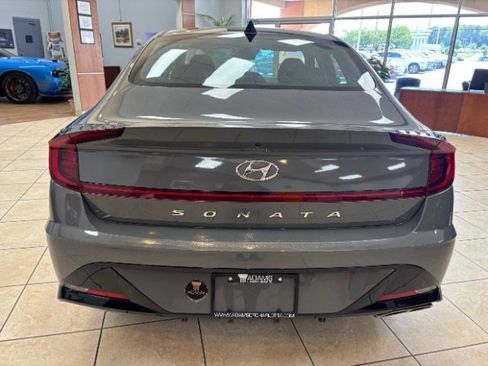 Used 2021 Hyundai Sonata SEL FWD image 5