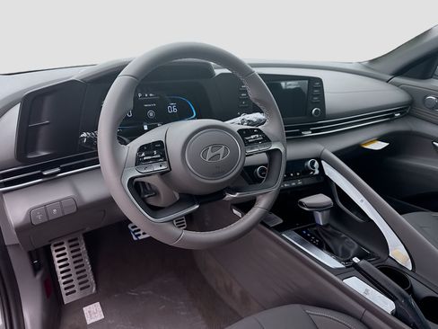 New 2026 Hyundai Elantra Sport FWD image 7