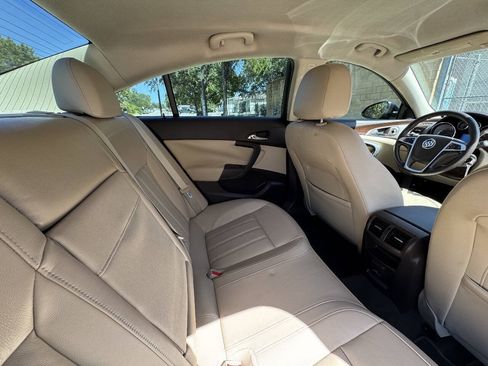 Used 2011 Buick Regal CXL w/ RL3 Preferred Equipment Group FWD image 29