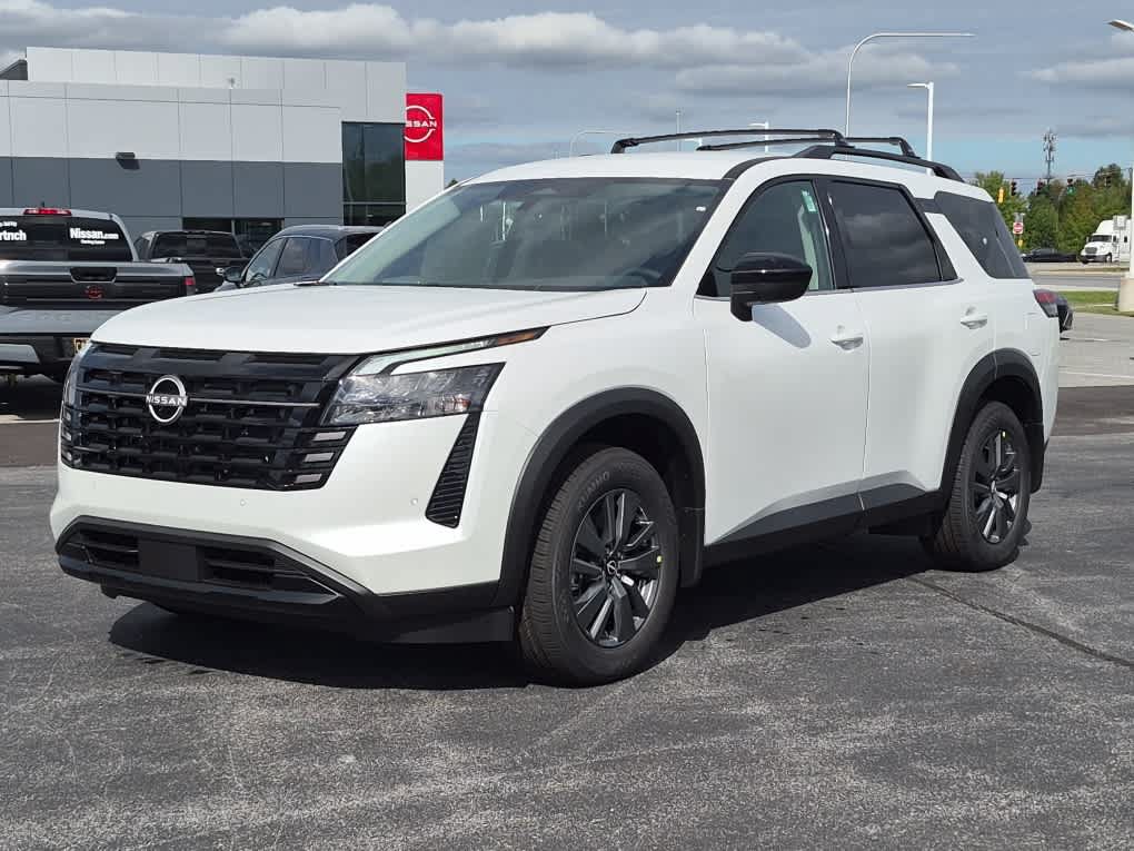 New 2026 Nissan Pathfinder SV w/ Cargo Package AWD/4WD image 1