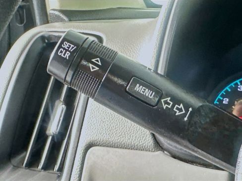 Used 2020 Chevrolet Colorado W/T image 12