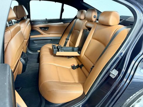 Used 2014 BMW 535d Sedan RWD image 38