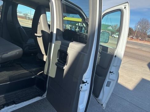Used 2016 Chevrolet Express 2500 LS RWD image 14