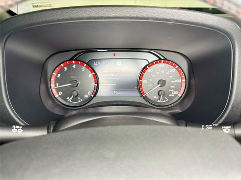 Used 2022 Nissan Frontier Pro-X w/ Technology Package RWD image 4