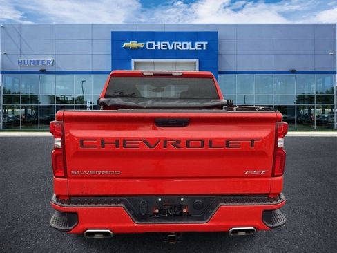 Used 2022 Chevrolet Silverado 1500 RST w/ Z71 Off-Road Package AWD/4WD image 3
