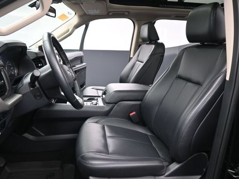 Certified 2024 Ford Expedition XLT AWD/4WD image 9