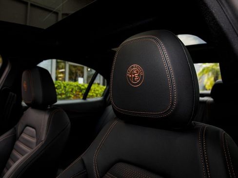 New 2025 Alfa Romeo Giulia AWD w/ Driving Assist Package image 22