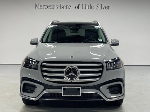 Used 2026 Mercedes-Benz GLS 450 4MATIC image 9