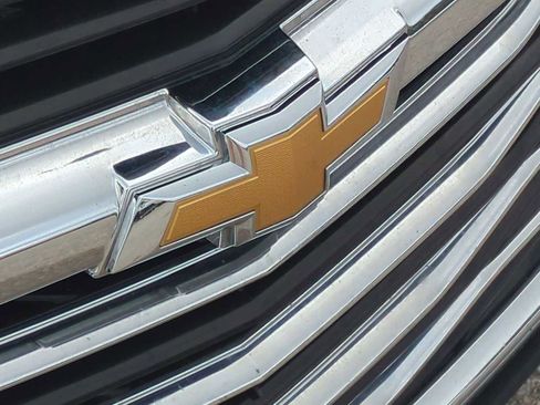 Used 2024 Chevrolet Malibu LT image 32