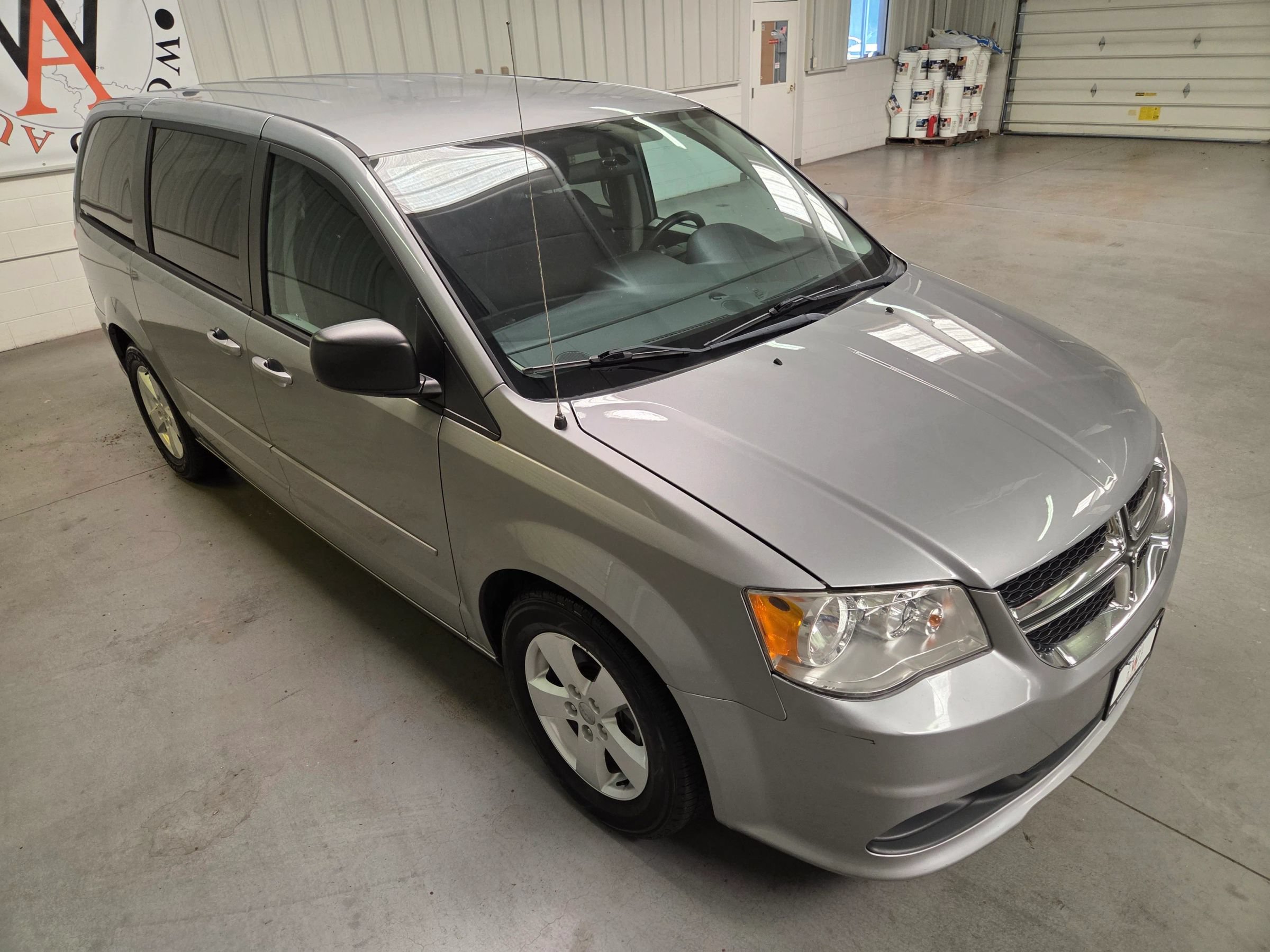 Used 2013 Dodge Grand Caravan SE FWD image 11