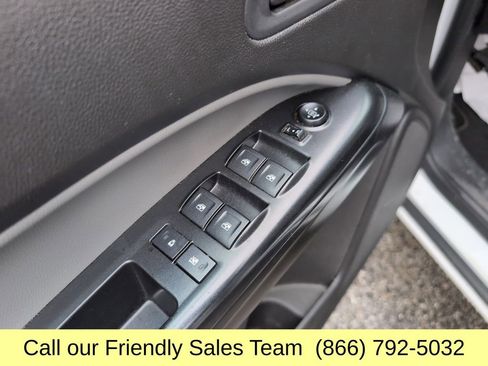 Used 2016 Chevrolet Colorado W/T w/ WT Convenience Package AWD/4WD image 14