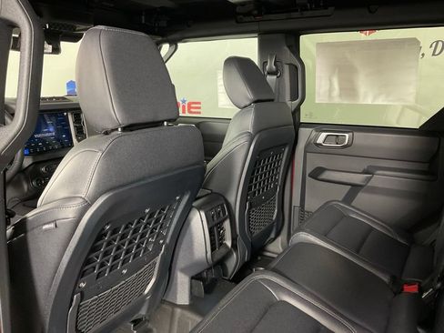 New 2026 Ford Bronco Big Bend w/ Black Diamond Package AWD/4WD image 15