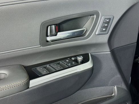 New 2026 Toyota Sienna Limited image 22