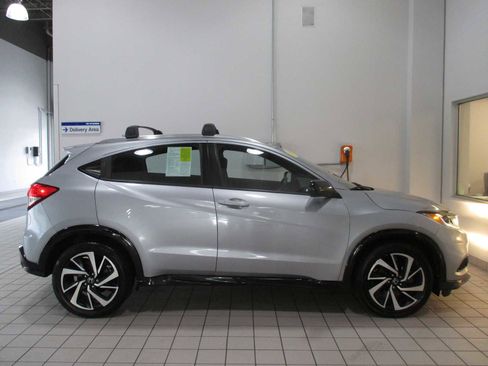 Used 2020 Honda HR-V Sport image 14