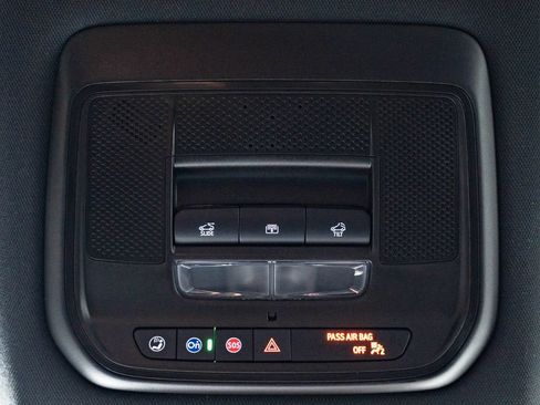 Used 2024 Honda Prologue Touring image 39