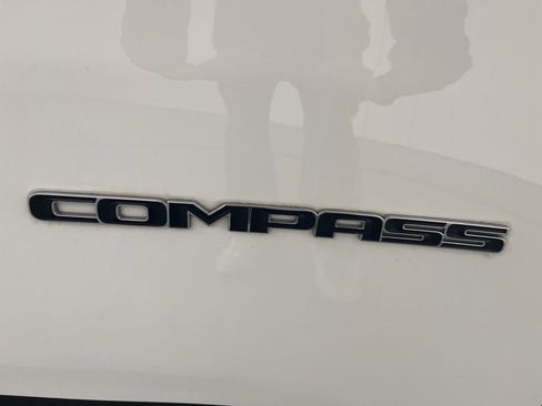 Used 2018 Jeep Compass Sport FWD image 52