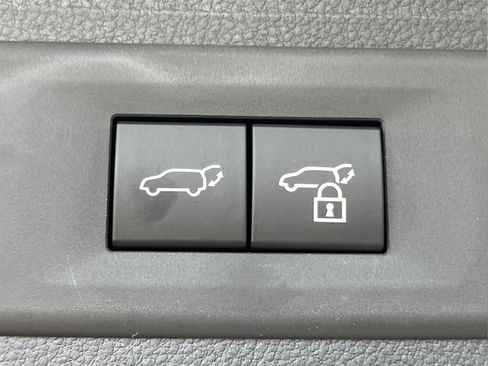 New 2026 Lexus TX 500h AWD image 13