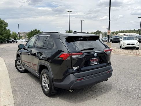 Used 2023 Toyota RAV4 LE AWD/4WD image 7