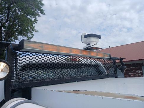 Used 2011 Ford F250 XL image 48