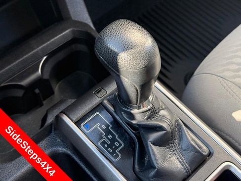 Used 2023 Toyota Tacoma SR5 AWD/4WD image 26