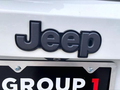Used 2018 Jeep Renegade Trailhawk AWD/4WD image 9