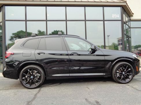 Used 2024 BMW X3 xDrive30i w/ M Sport Package AWD/4WD image 4