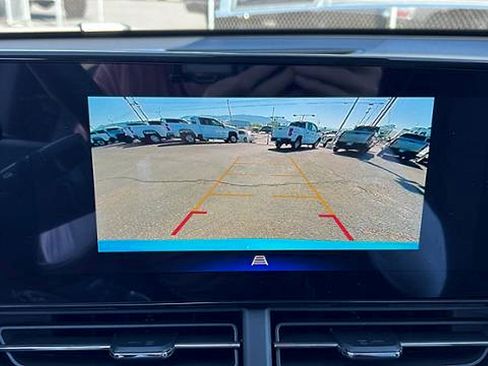 New 2026 Chevrolet Trax LT w/ LT Convenience Package image 23