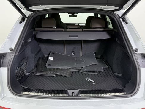 New 2025 Audi Q5 Premium Plus image 24