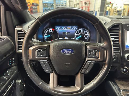 Used 2021 Ford Expedition Limited image 25